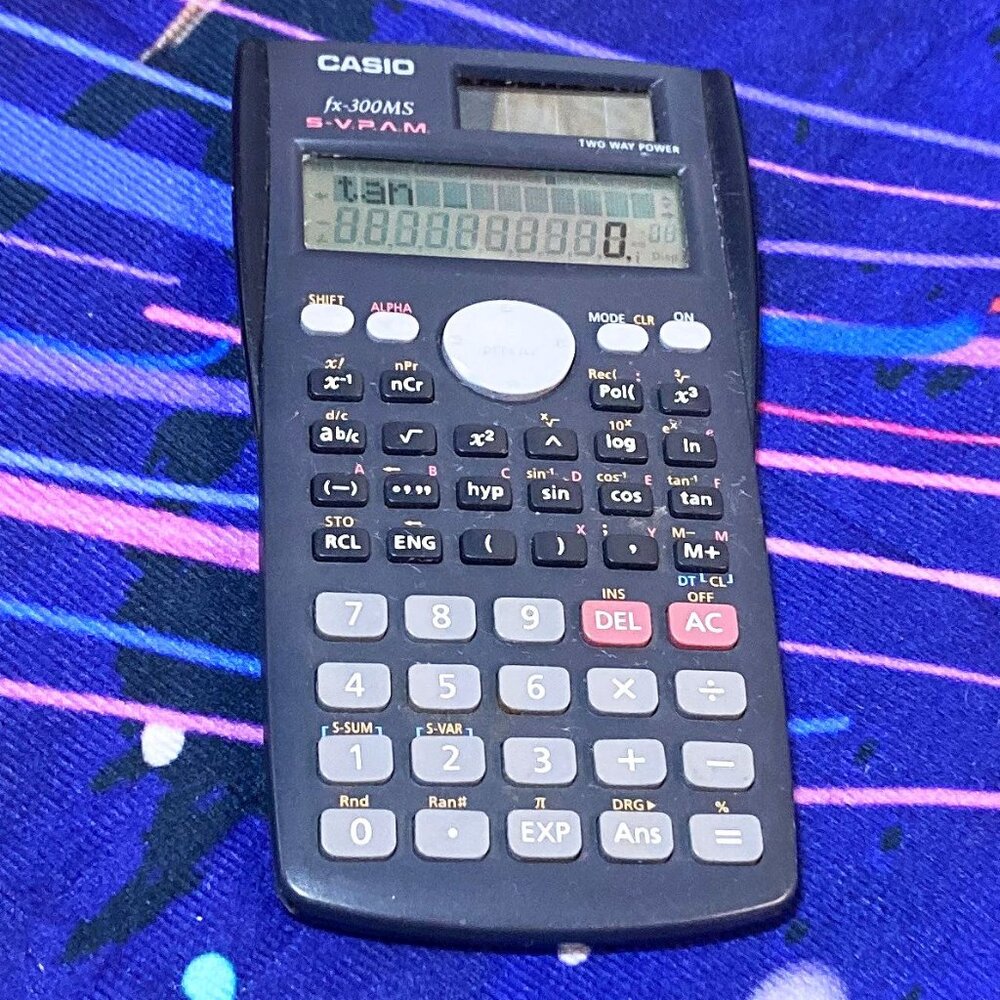 CASIO FX-300MS SCIENTIFIC CALCULATOR  S-V.P.A.M 2-WAY POWER